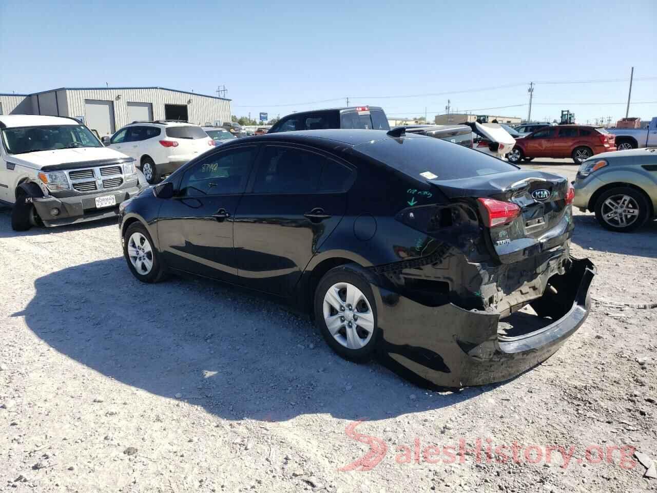 3KPFL4A70JE263599 2018 KIA FORTE