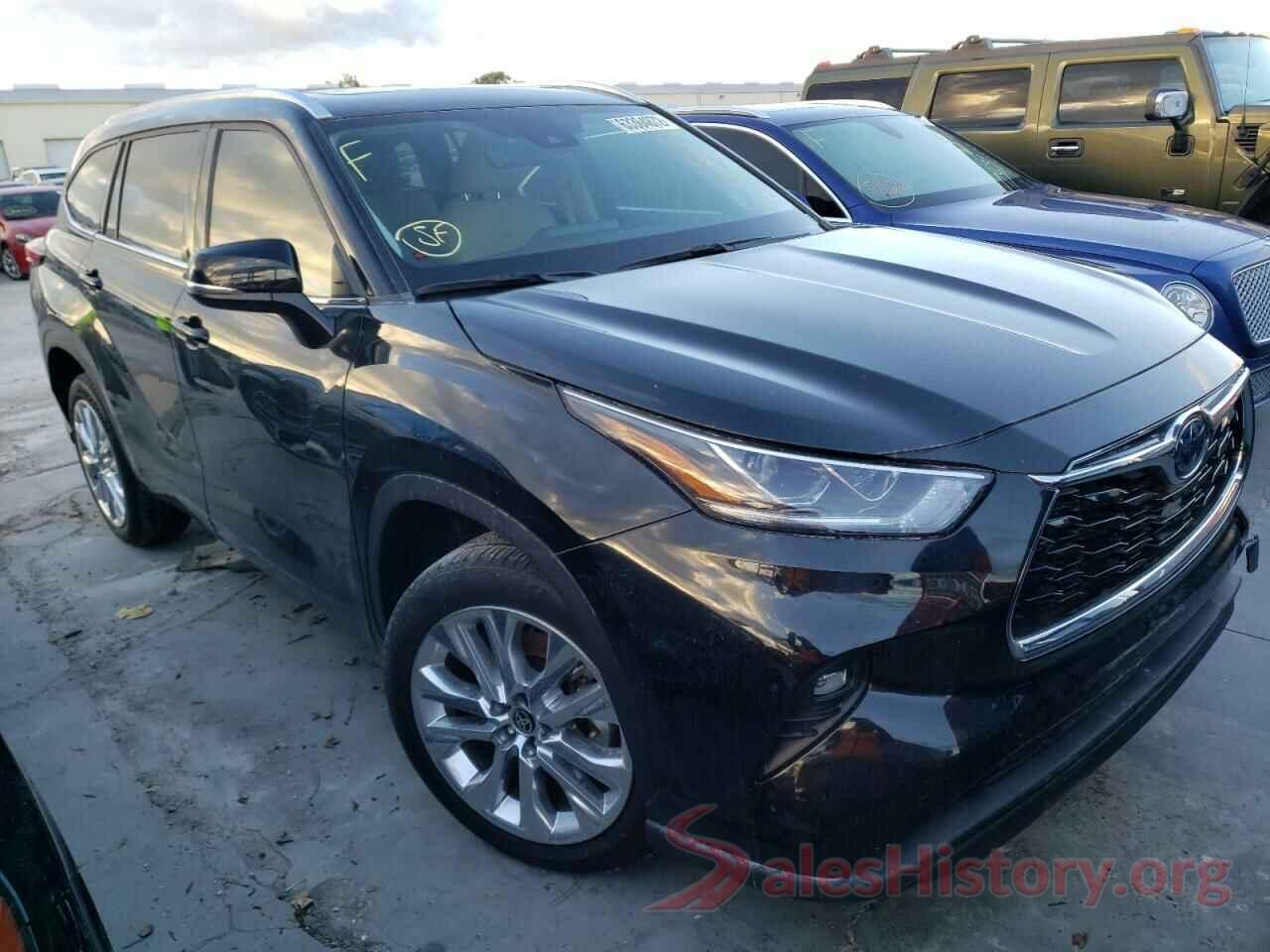 5TDYARAH3NS512171 2022 TOYOTA HIGHLANDER