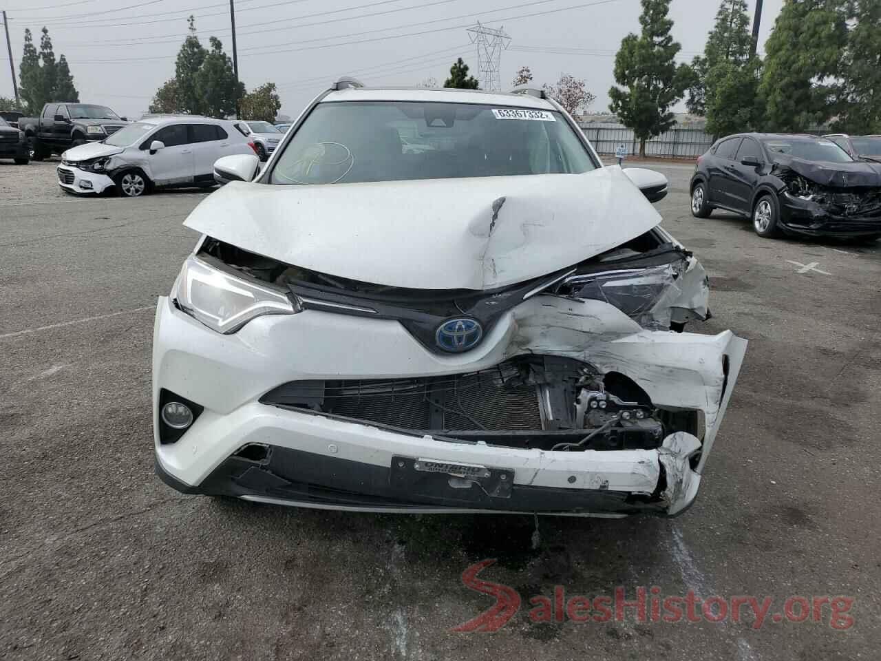 JTMDJREV1JD153973 2018 TOYOTA RAV4