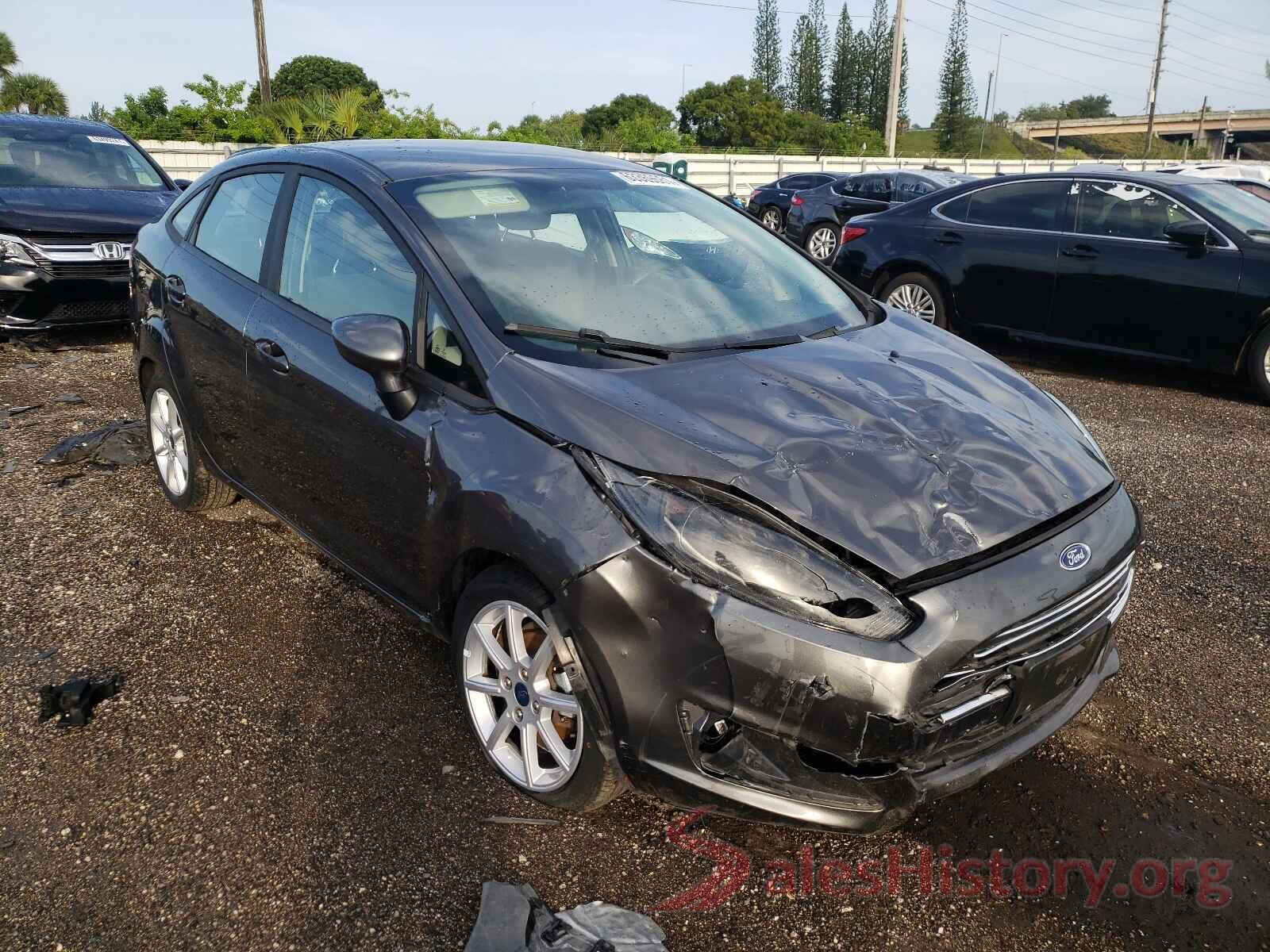 3FADP4BJ2KM105669 2019 FORD FIESTA