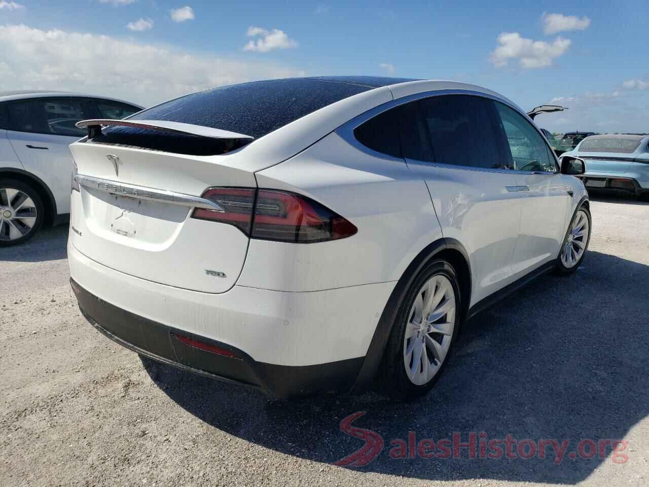 5YJXCBE28JF114214 2018 TESLA MODEL X