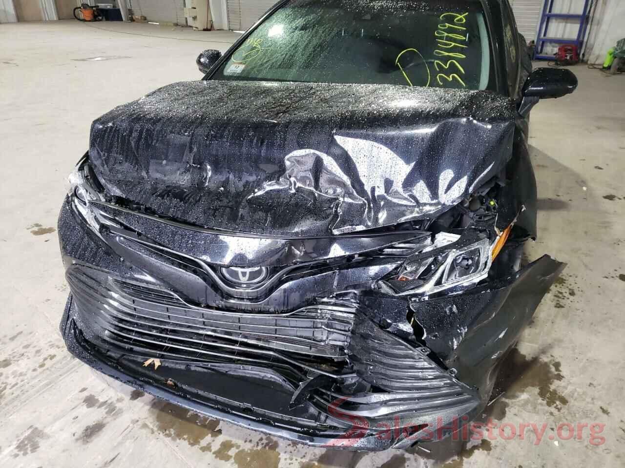 4T1B11HK7JU624739 2018 TOYOTA CAMRY