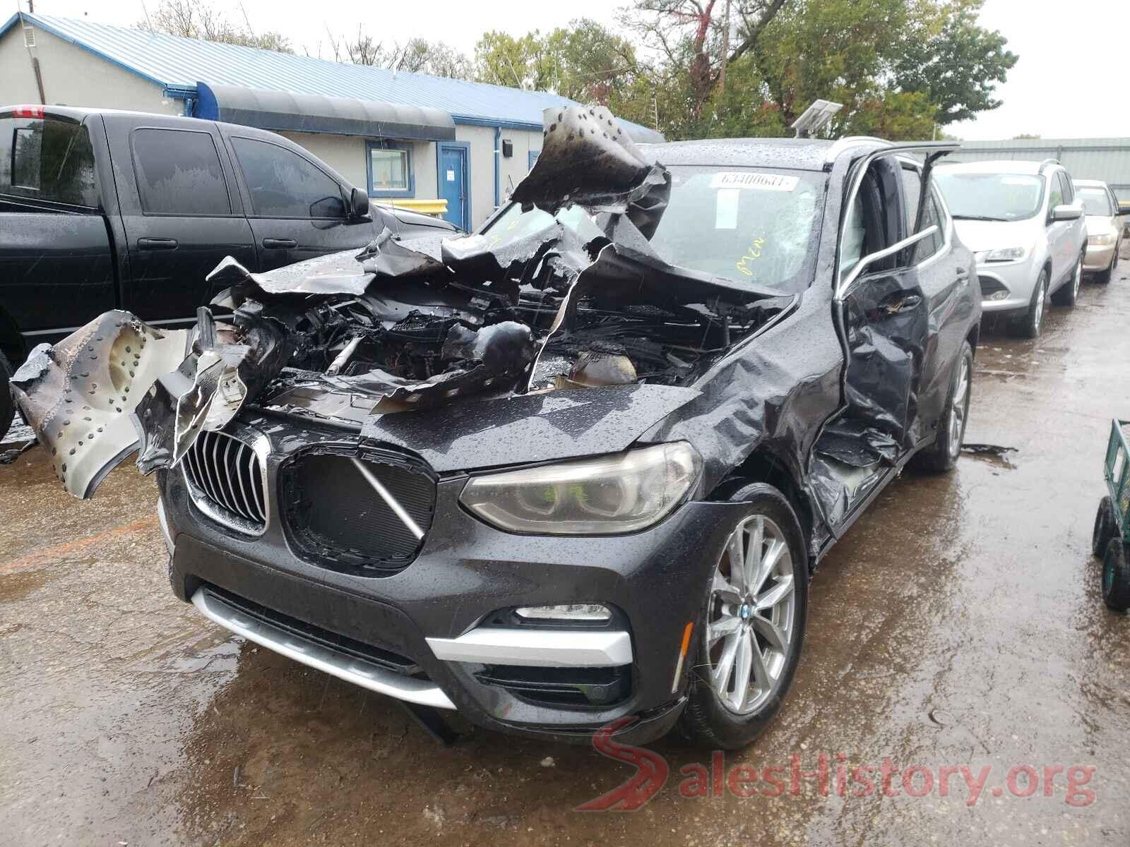 5UXTR9C55KLE20371 2019 BMW X3