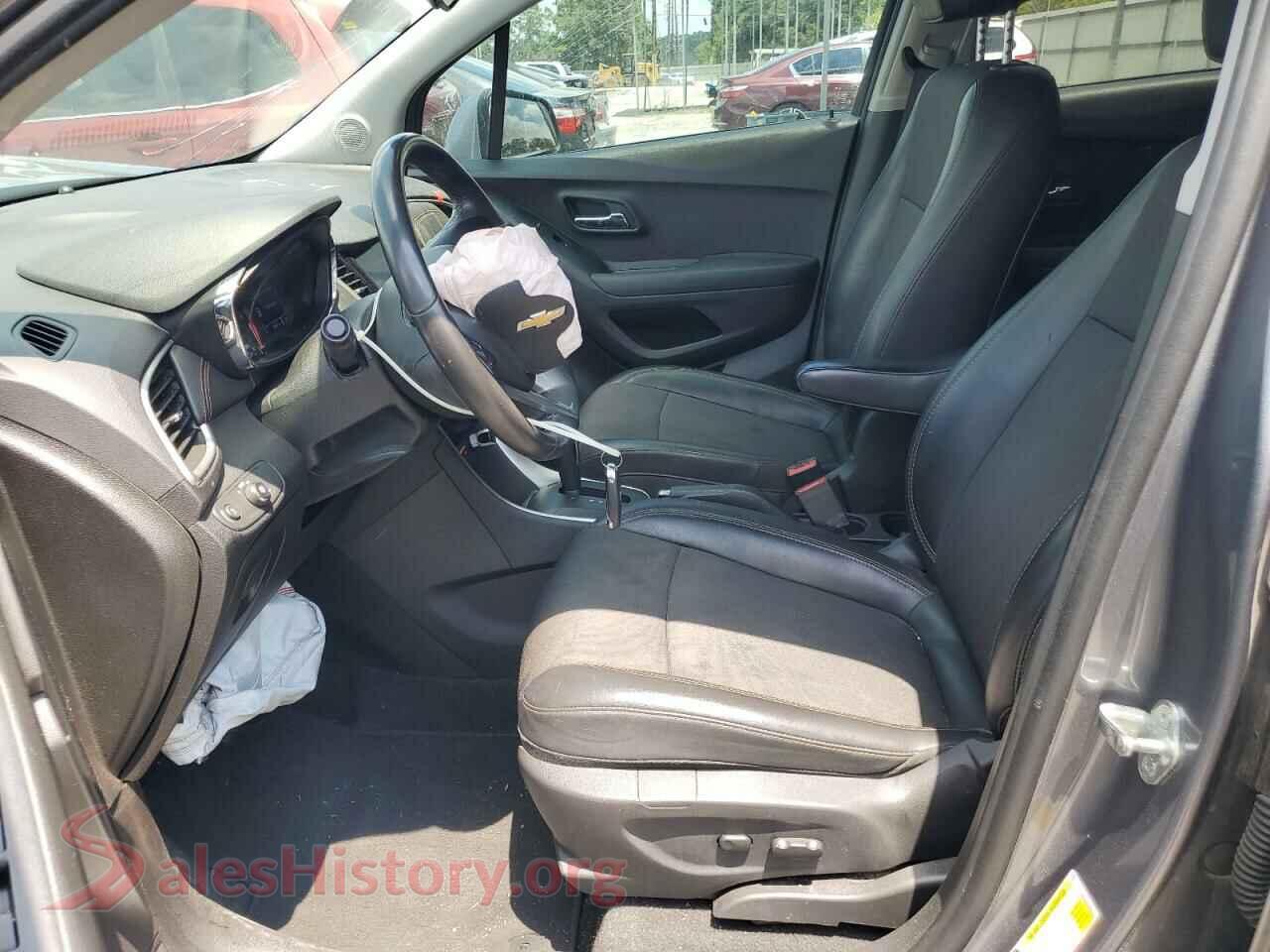 2020 CHEVROLET TRAX VIN 3GNCJLSB3LL258571, engine bay