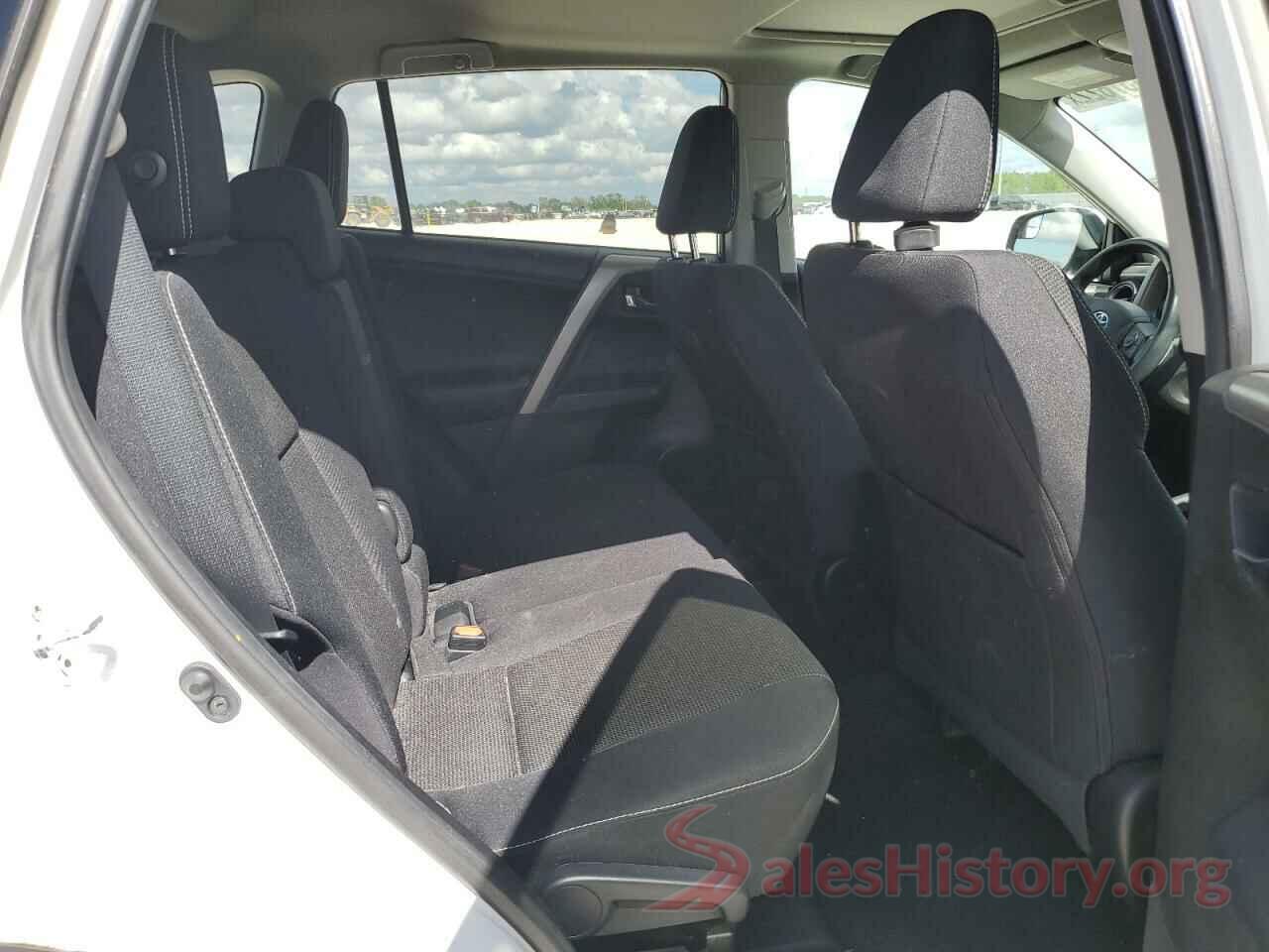 2T3RFREVXHW601440 2017 TOYOTA RAV4