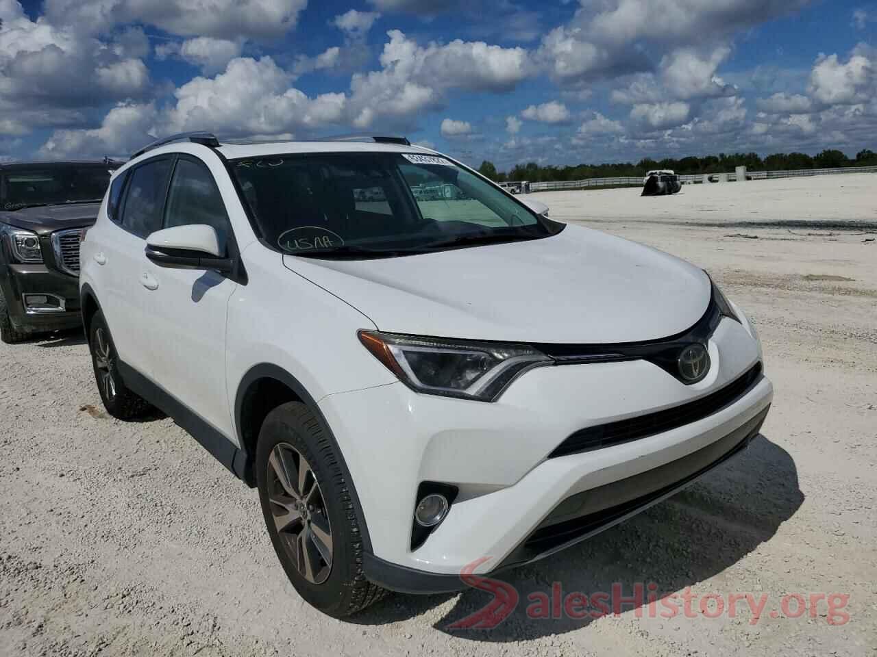 2T3RFREVXHW601440 2017 TOYOTA RAV4