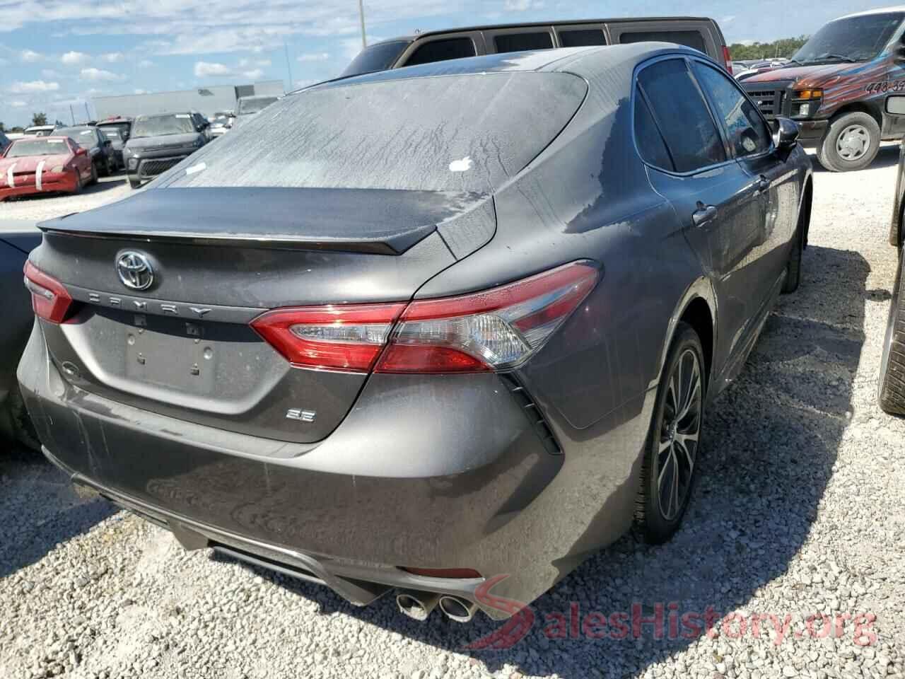 4T1B11HK4JU619420 2018 TOYOTA CAMRY