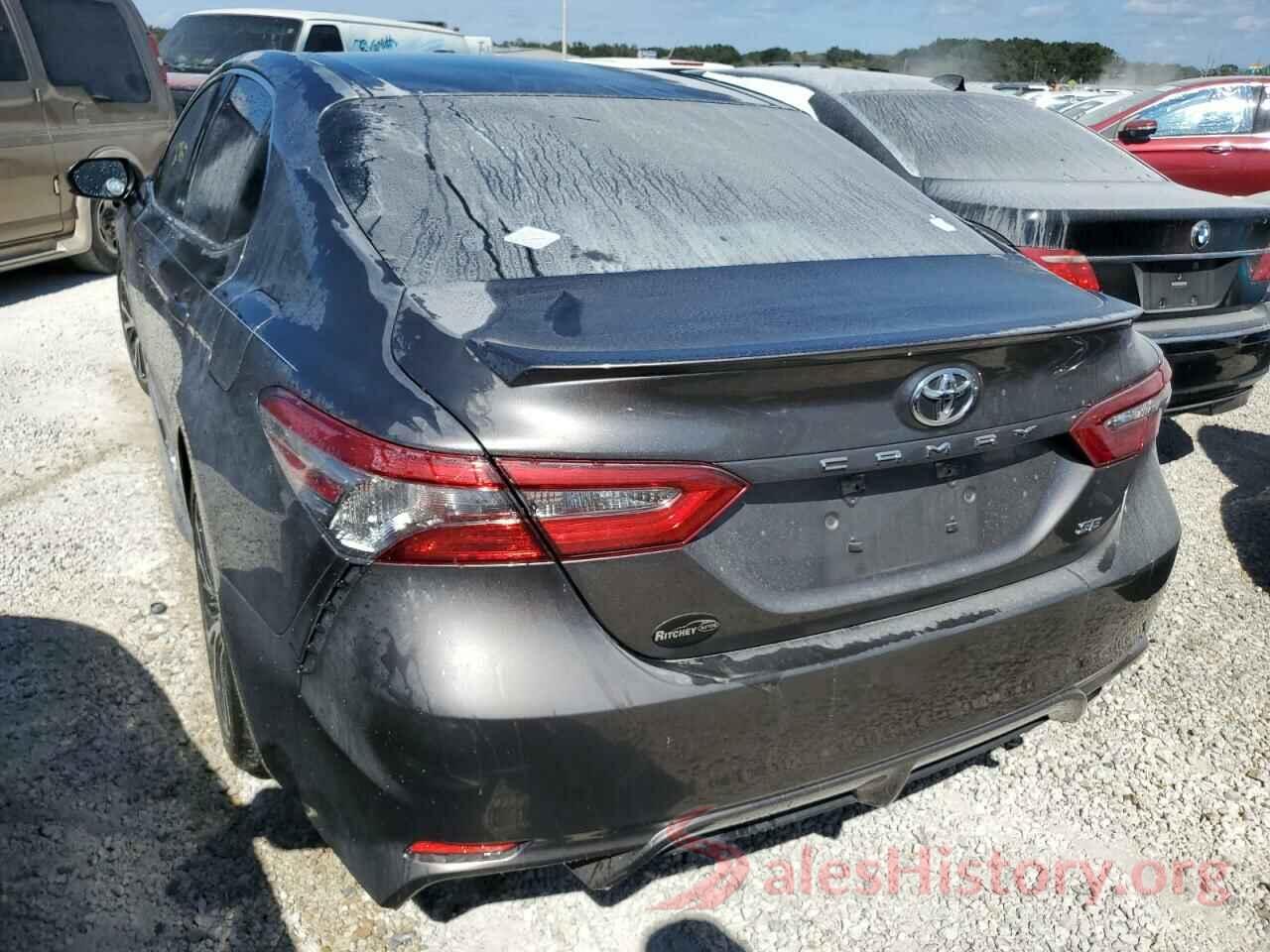 4T1B11HK4JU619420 2018 TOYOTA CAMRY