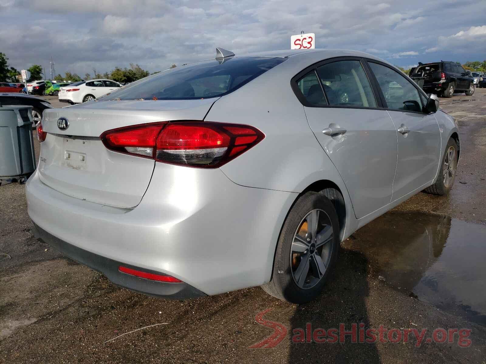 3KPFL4A78JE173763 2018 KIA FORTE