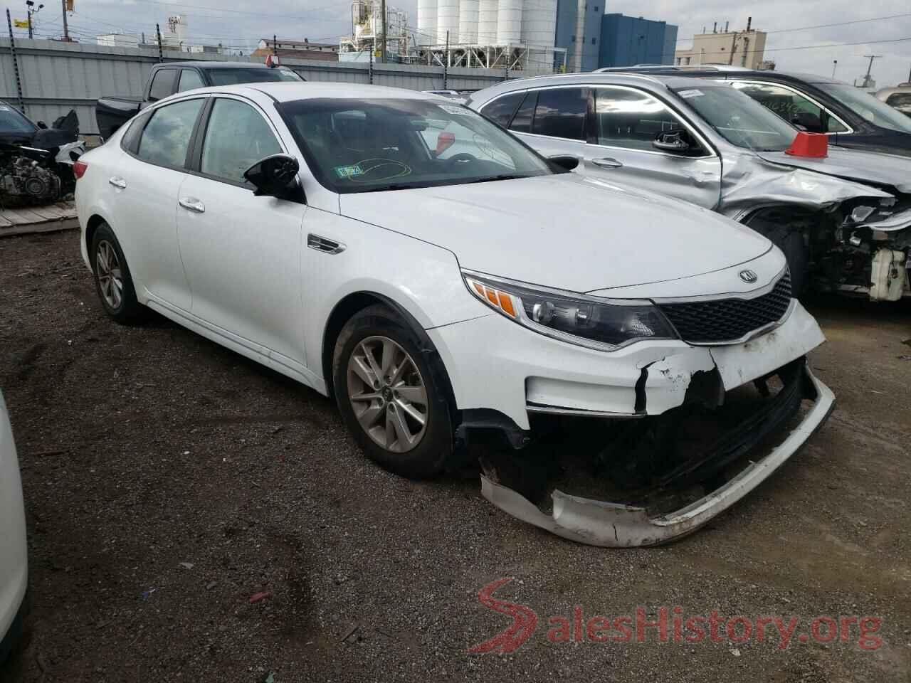 5XXGT4L36JG182080 2018 KIA OPTIMA