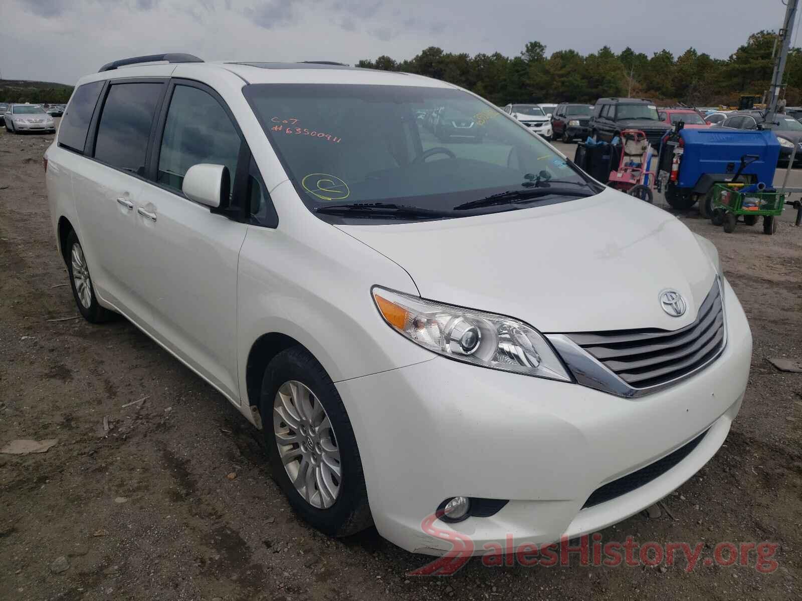 5TDYK3DC4FS671549 2015 TOYOTA SIENNA