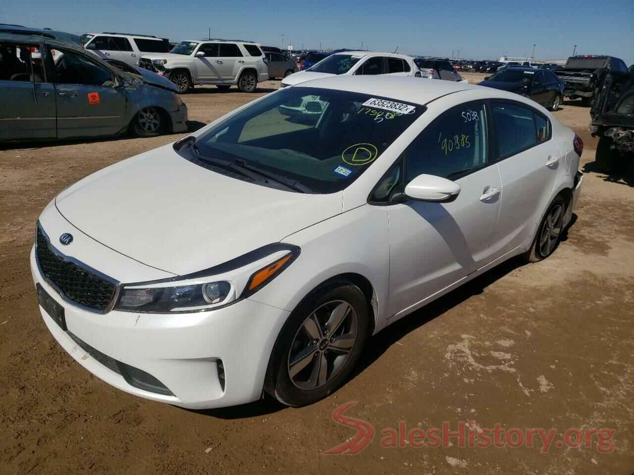 3KPFL4A72JE175038 2018 KIA FORTE