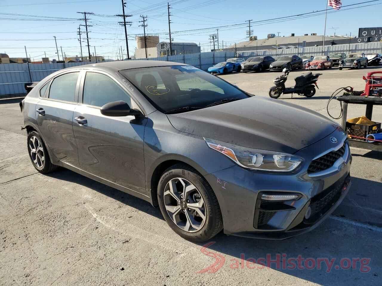 3KPF24AD0KE082075 2019 KIA FORTE