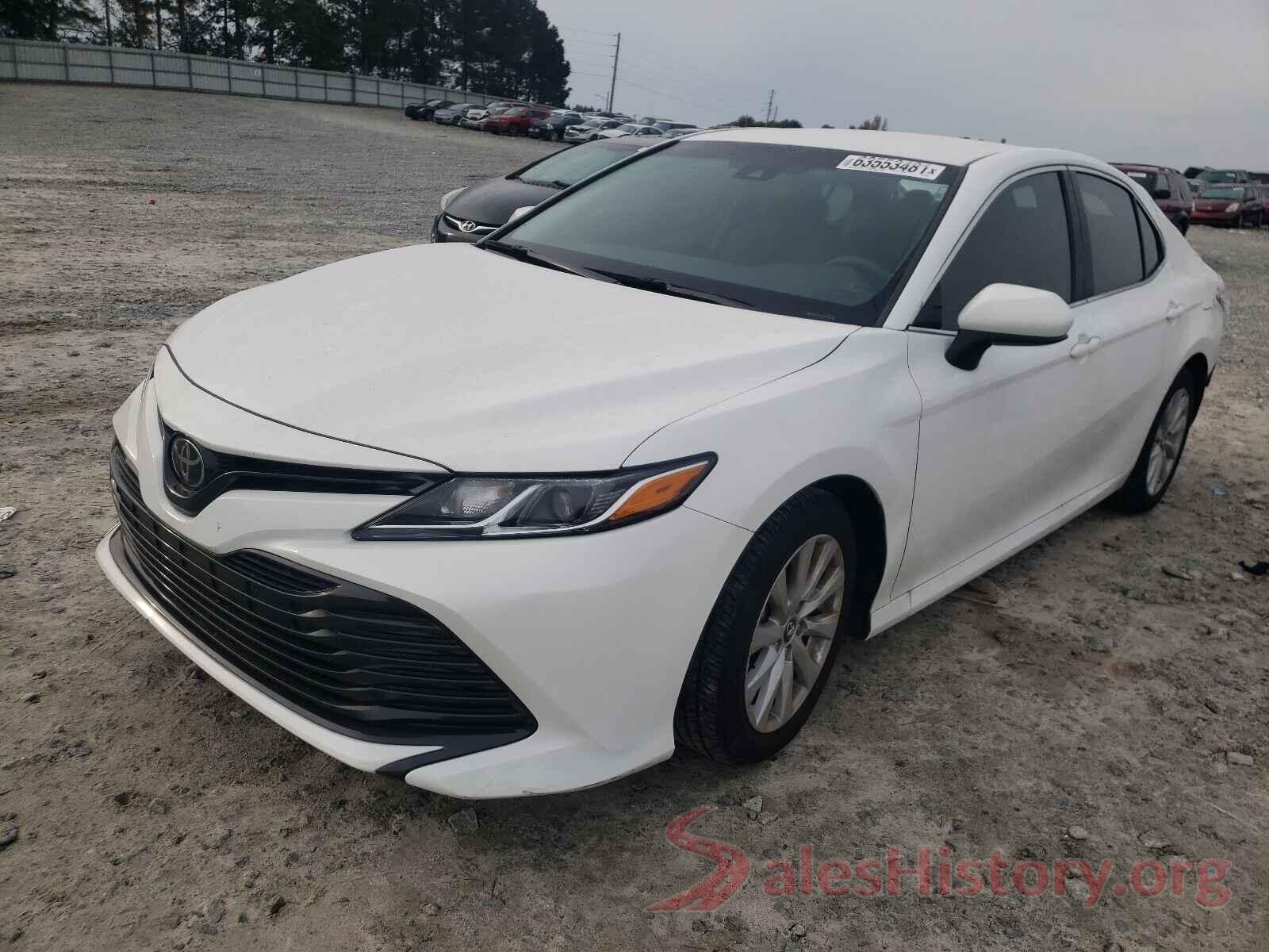 4T1B11HK0JU632049 2018 TOYOTA CAMRY