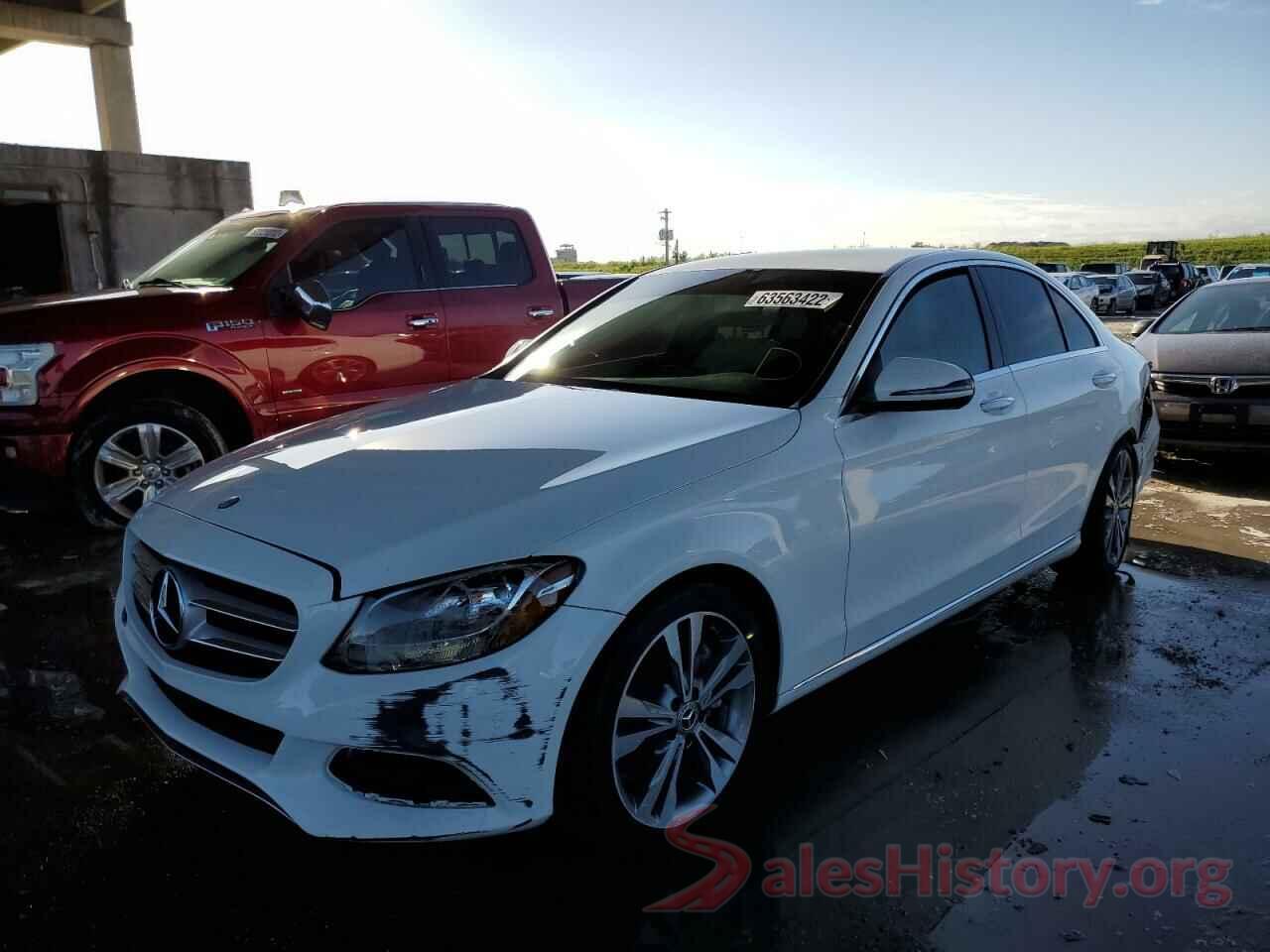 55SWF4JB3HU213858 2017 MERCEDES-BENZ C-CLASS