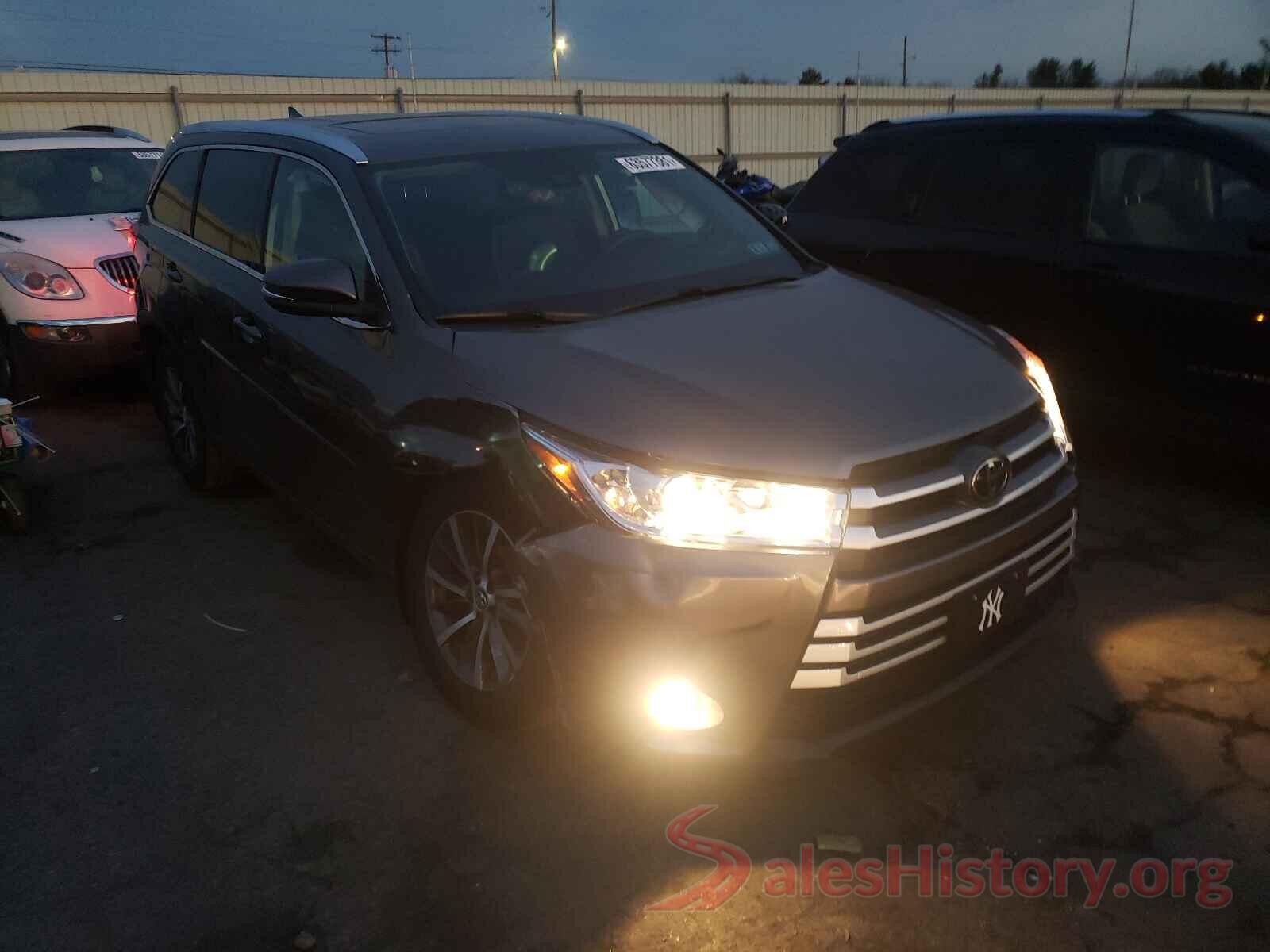 5TDJZRFH5JS868649 2018 TOYOTA HIGHLANDER