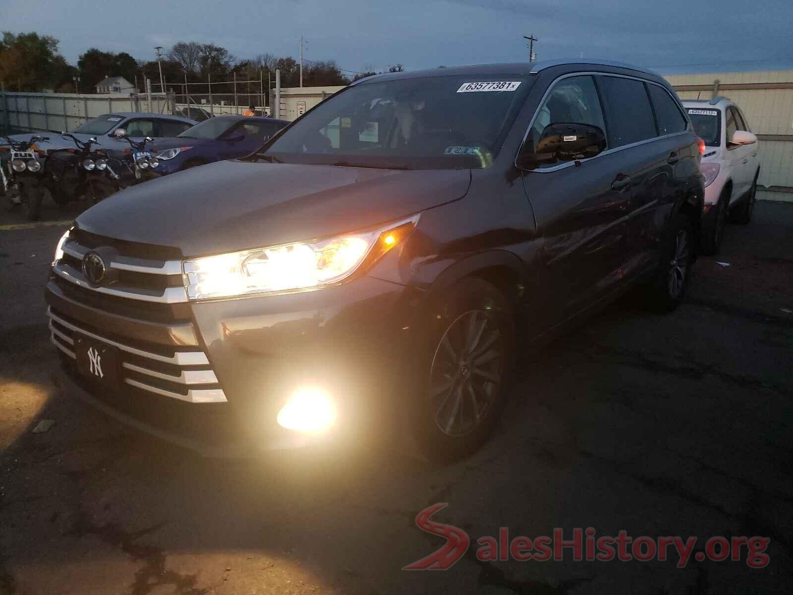 5TDJZRFH5JS868649 2018 TOYOTA HIGHLANDER