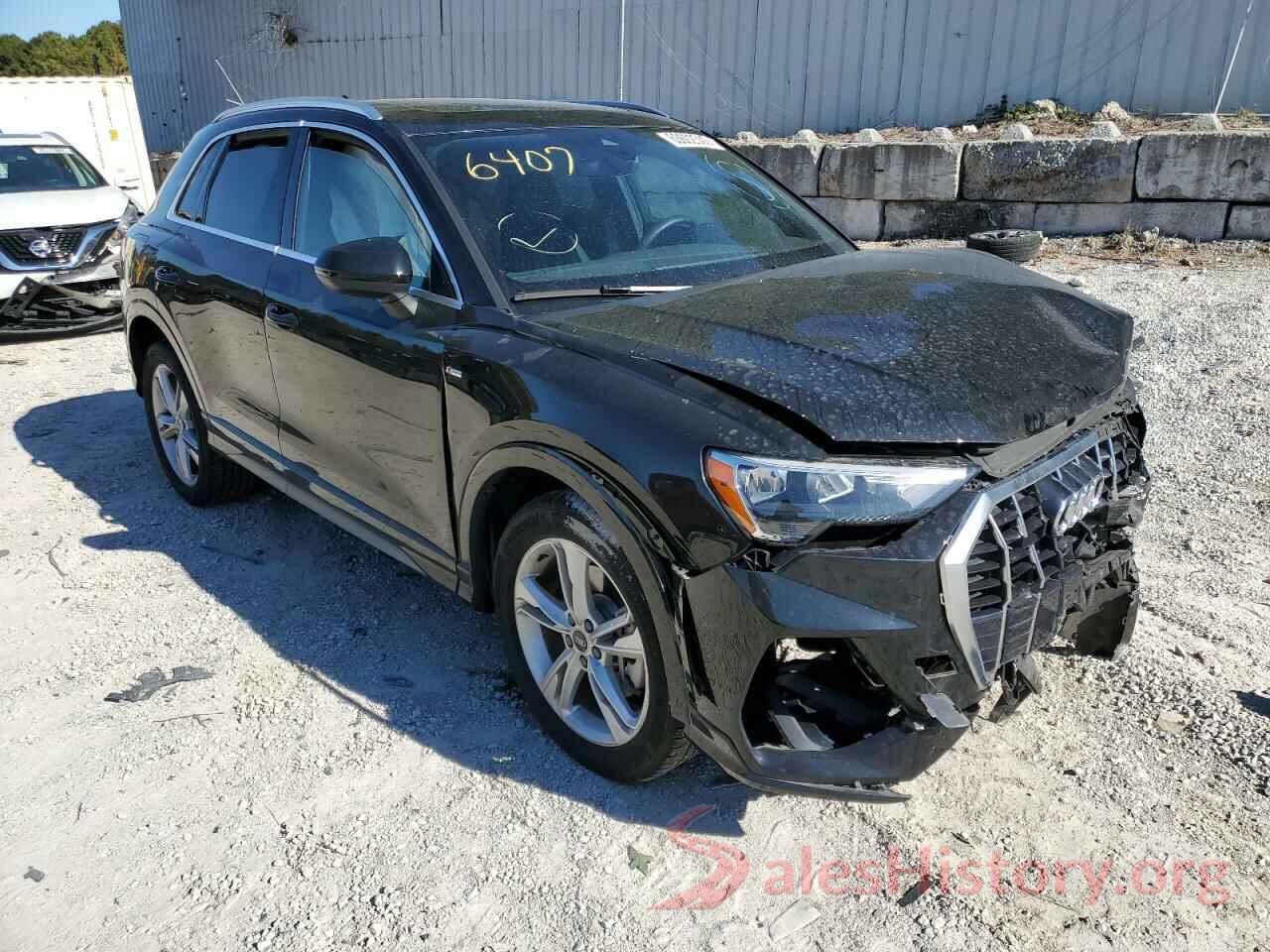 WA1DECF30M1056407 2021 AUDI Q3