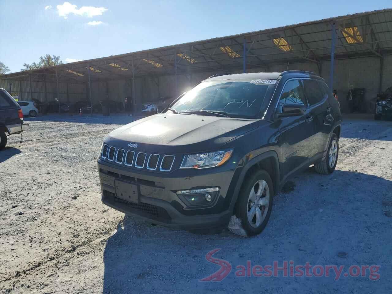 3C4NJDBB9JT283303 2018 JEEP COMPASS