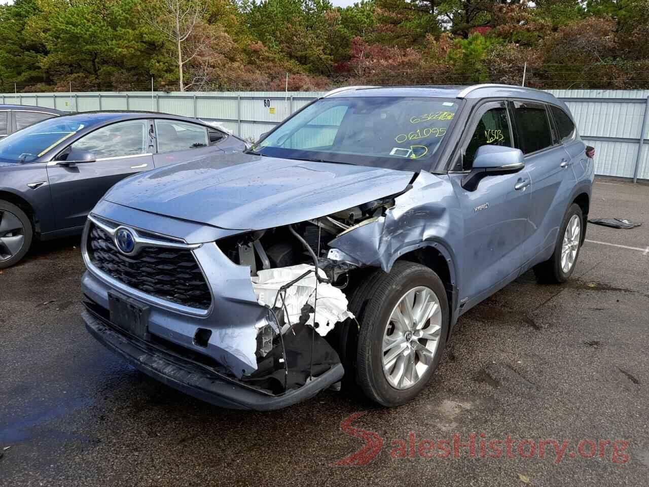 5TDXBRCH8MS061095 2021 TOYOTA HIGHLANDER