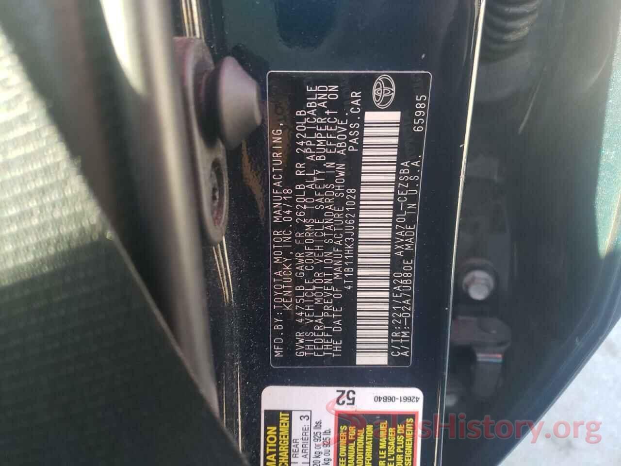 4T1B11HK3JU621028 2018 TOYOTA CAMRY