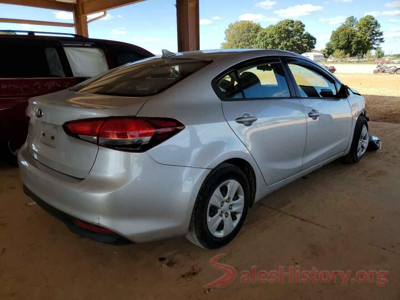 3KPFK4A79JE272188 2018 KIA FORTE