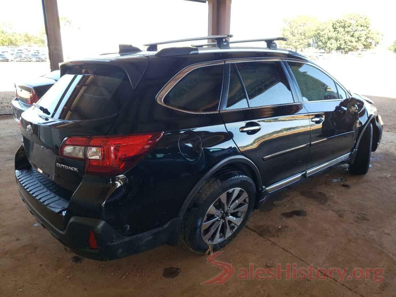 4S4BSATC1J3284216 2018 SUBARU OUTBACK