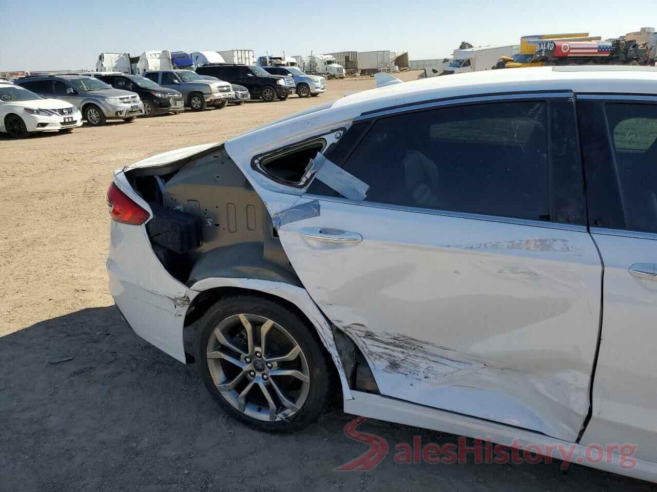 3FA6P0CD9KR233632 2019 FORD FUSION