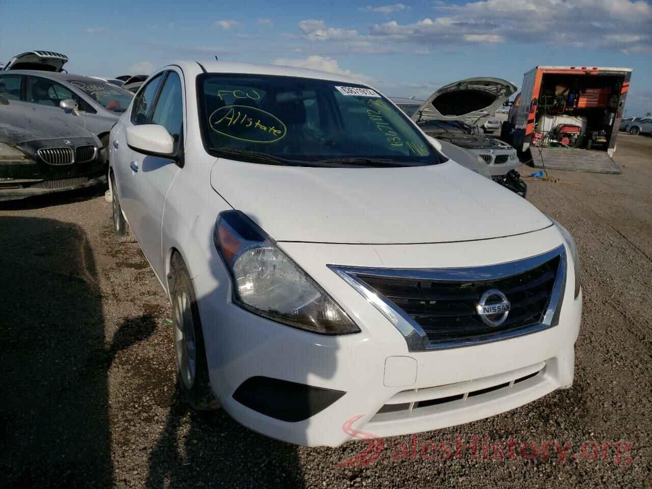 3N1CN7AP3HL877005 2017 NISSAN VERSA