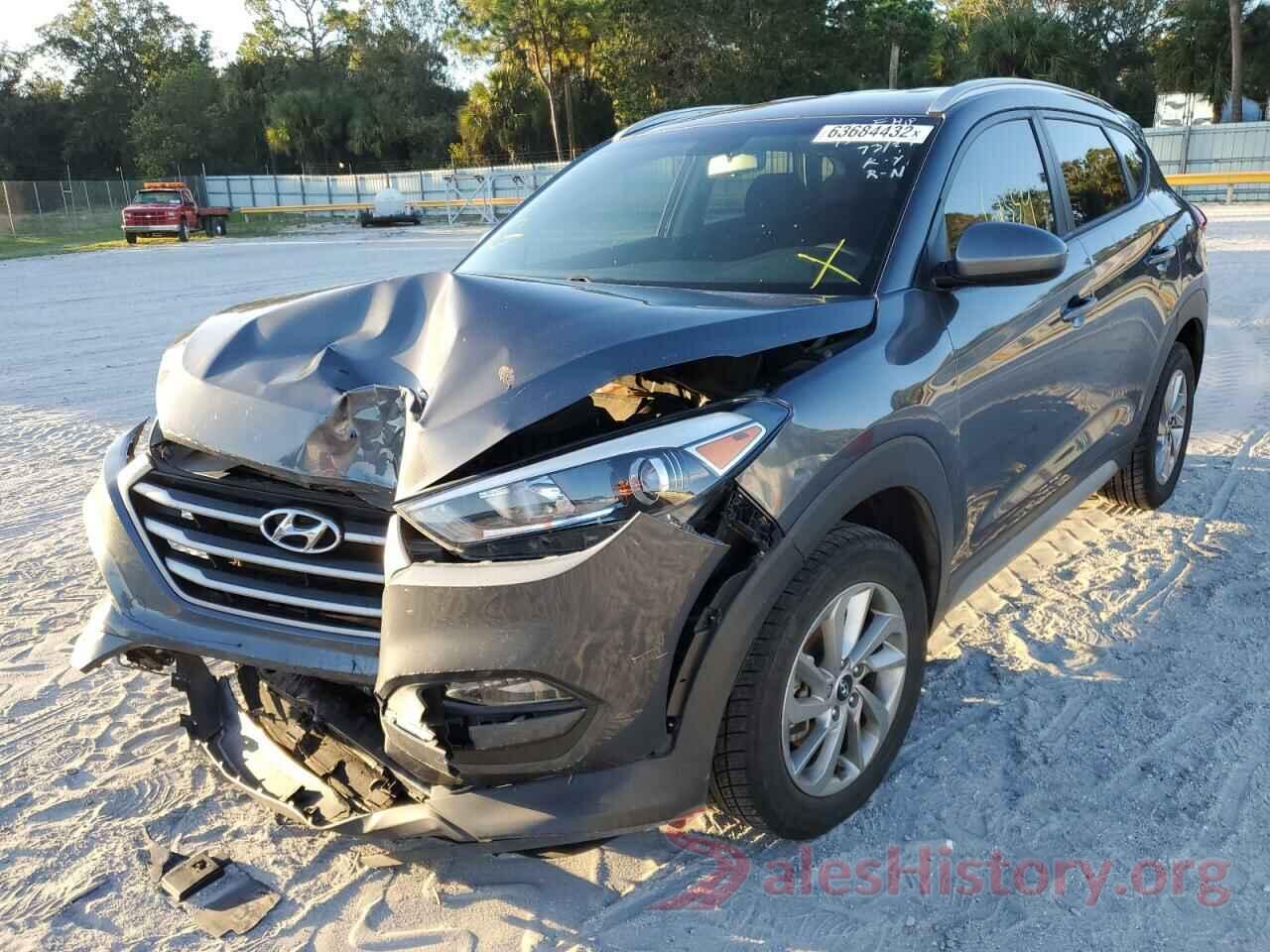 KM8J3CA41JU764735 2018 HYUNDAI TUCSON