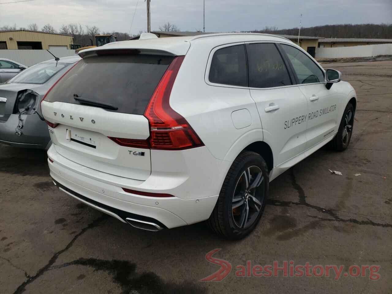 YV4A22RM2J1008609 2018 VOLVO XC60