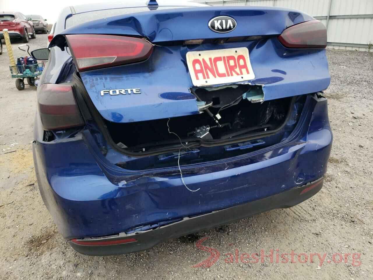 3KPFL4A72JE206059 2018 KIA FORTE