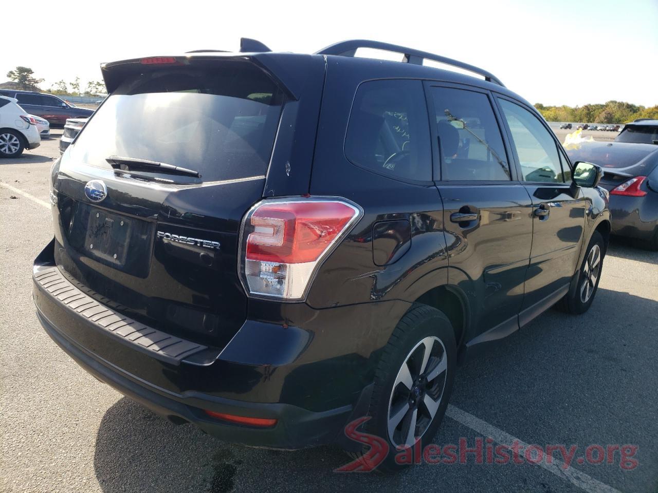 JF2SJAEC3JH452446 2018 SUBARU FORESTER