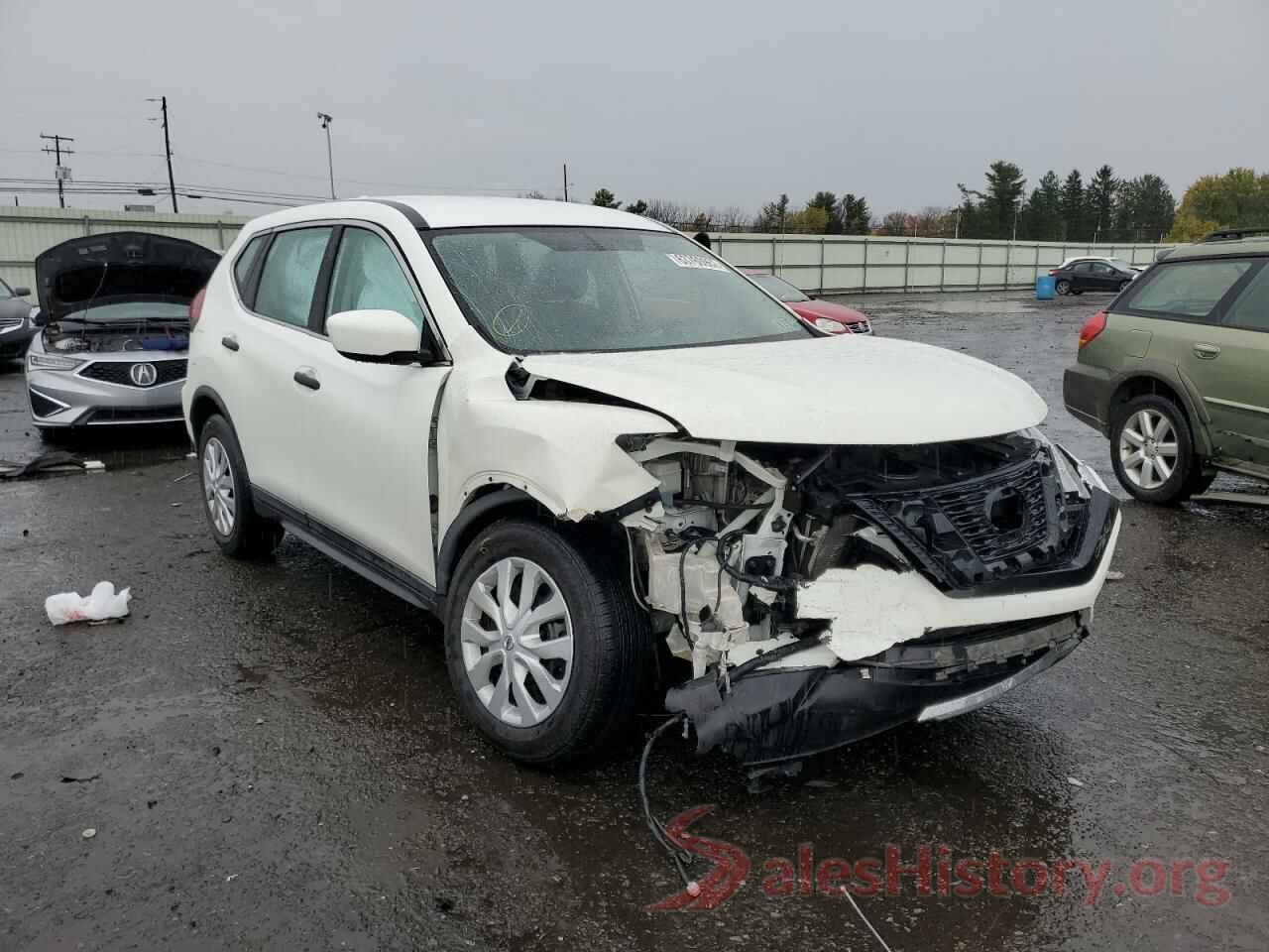 KNMAT2MV7JP561320 2018 NISSAN ROGUE