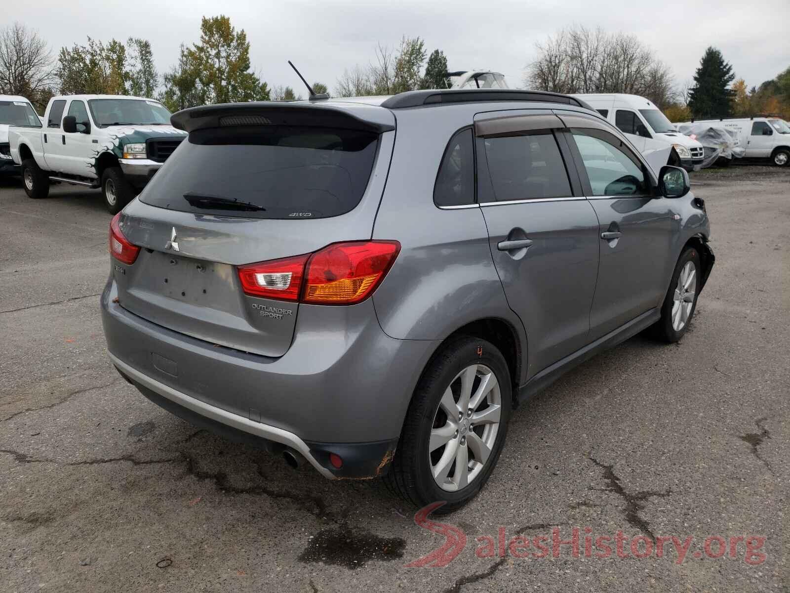 4A4AR4AU3EE011080 2014 MITSUBISHI OUTLANDER