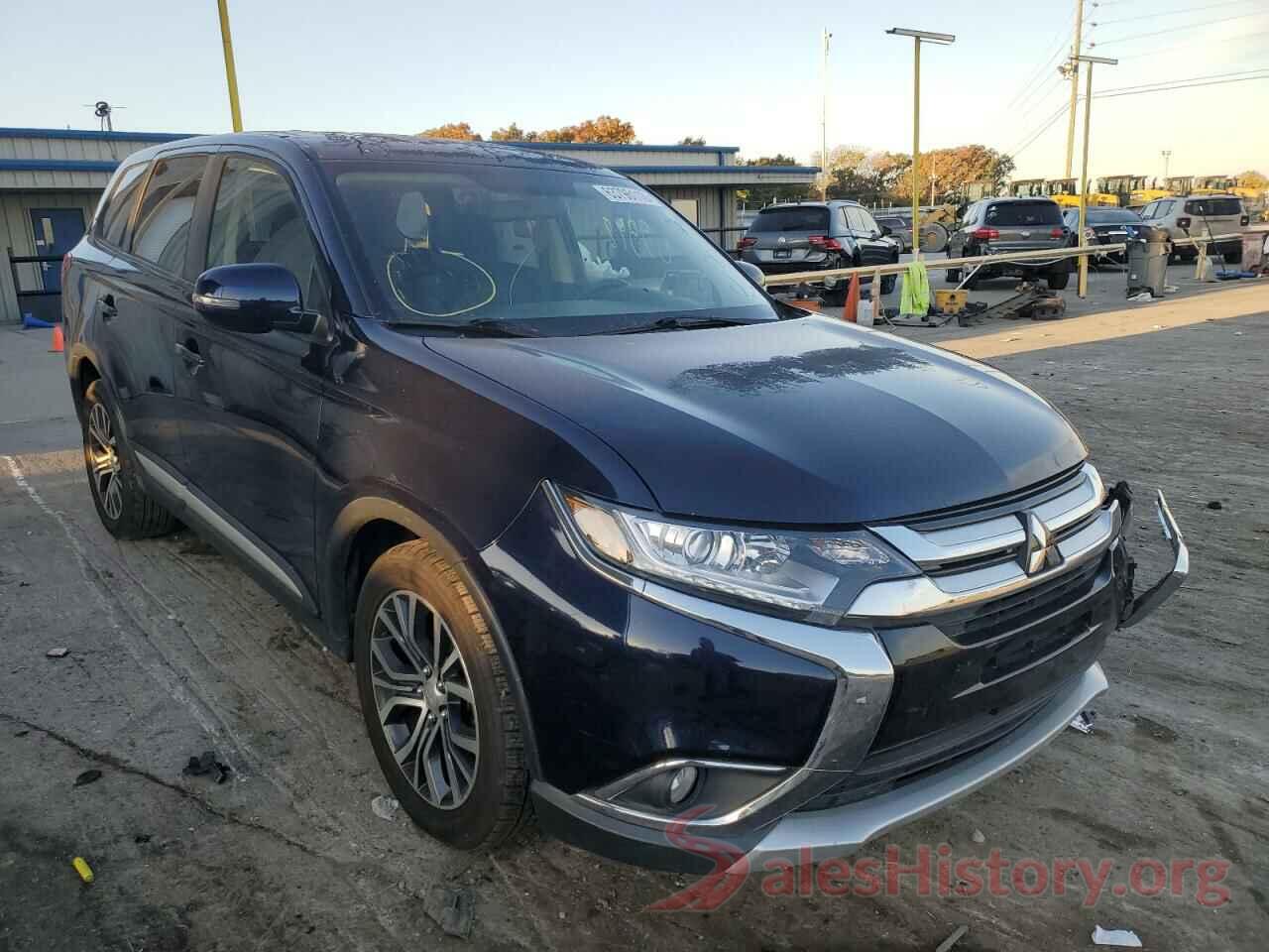 JA4AD3A37JZ041025 2018 MITSUBISHI OUTLANDER