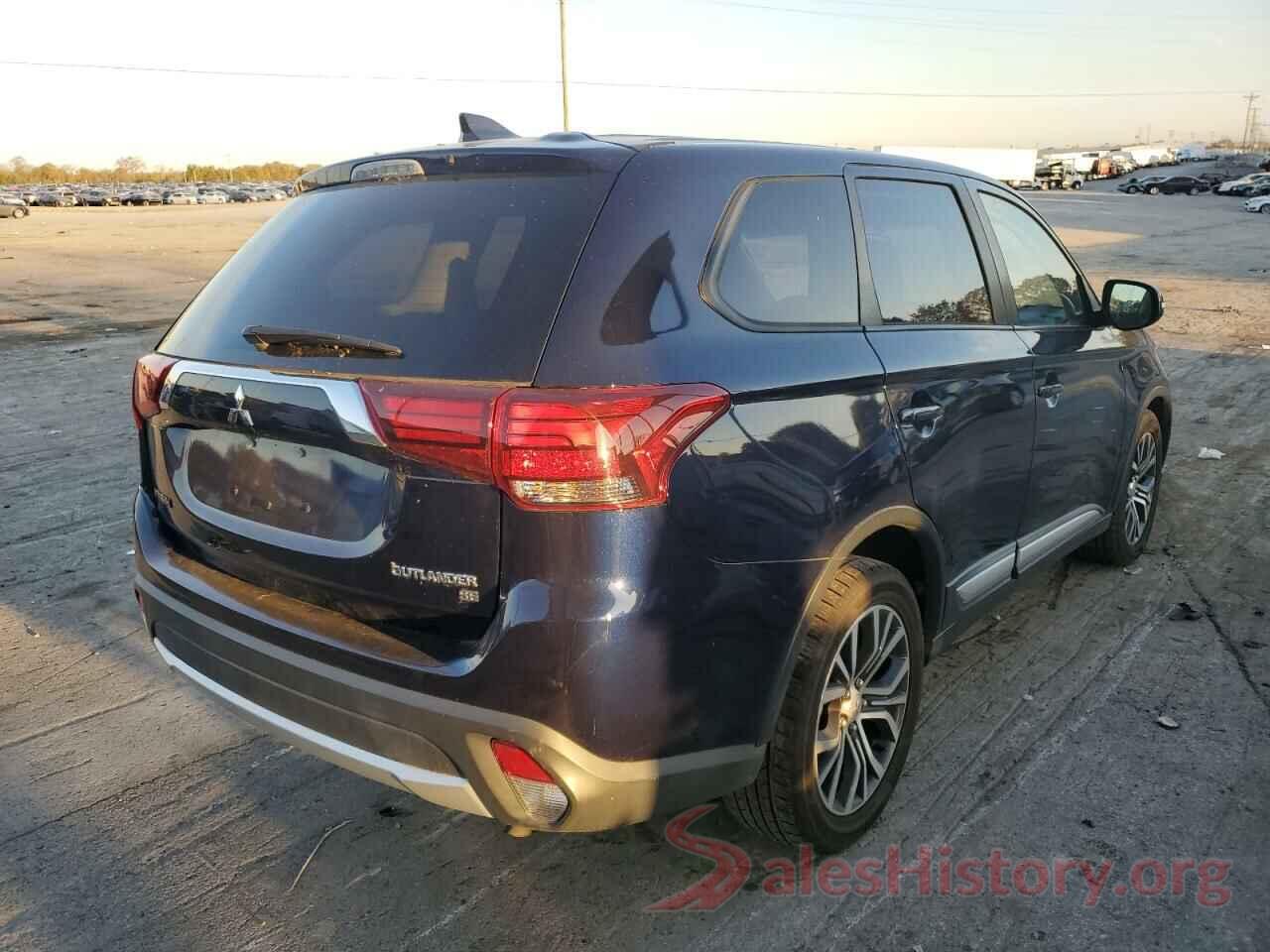 JA4AD3A37JZ041025 2018 MITSUBISHI OUTLANDER