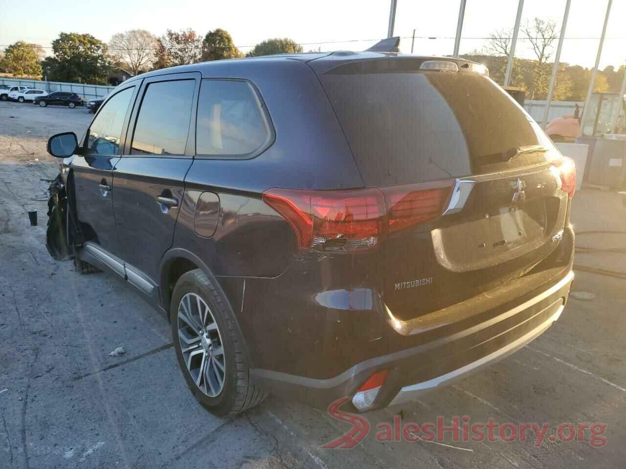 JA4AD3A37JZ041025 2018 MITSUBISHI OUTLANDER