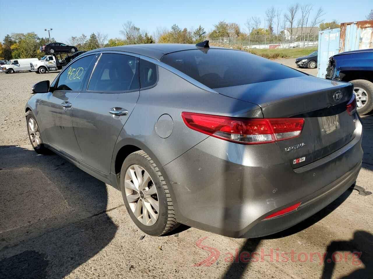 5XXGU4L3XHG169338 2017 KIA OPTIMA