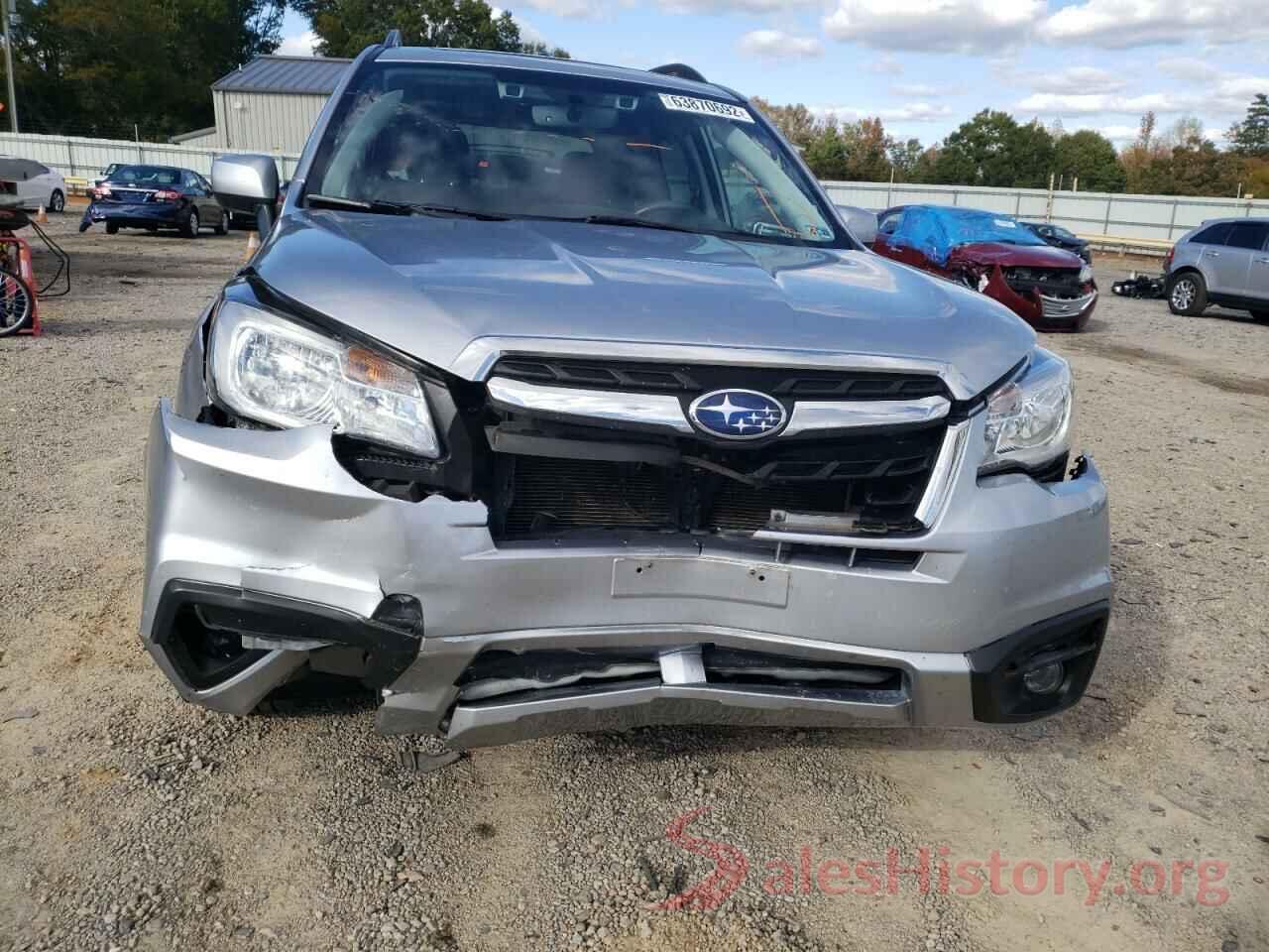 JF2SJAGC3JH523514 2018 SUBARU FORESTER