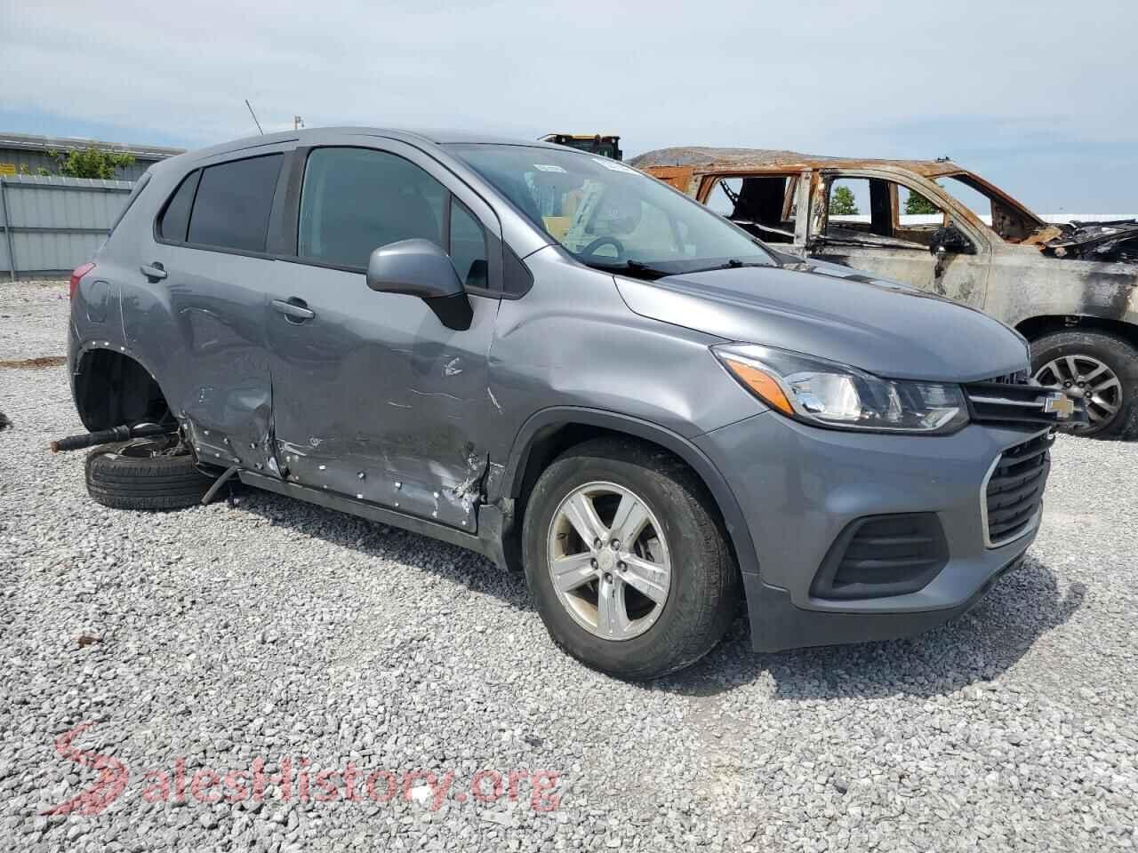 2020 CHEVROLET TRAX VIN 3GNCJKSB6LL154246, rear 3/4 view