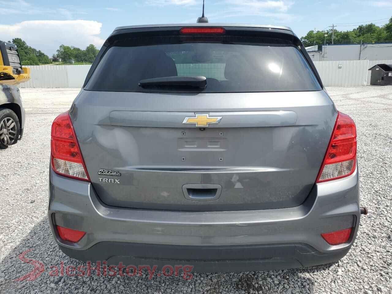 2020 CHEVROLET TRAX VIN 3GNCJKSB6LL154246, left side view