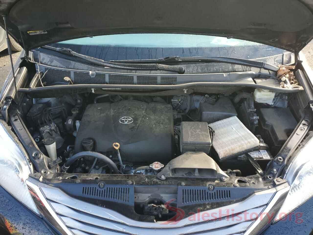 5TDYZ3DC4HS854853 2017 TOYOTA SIENNA