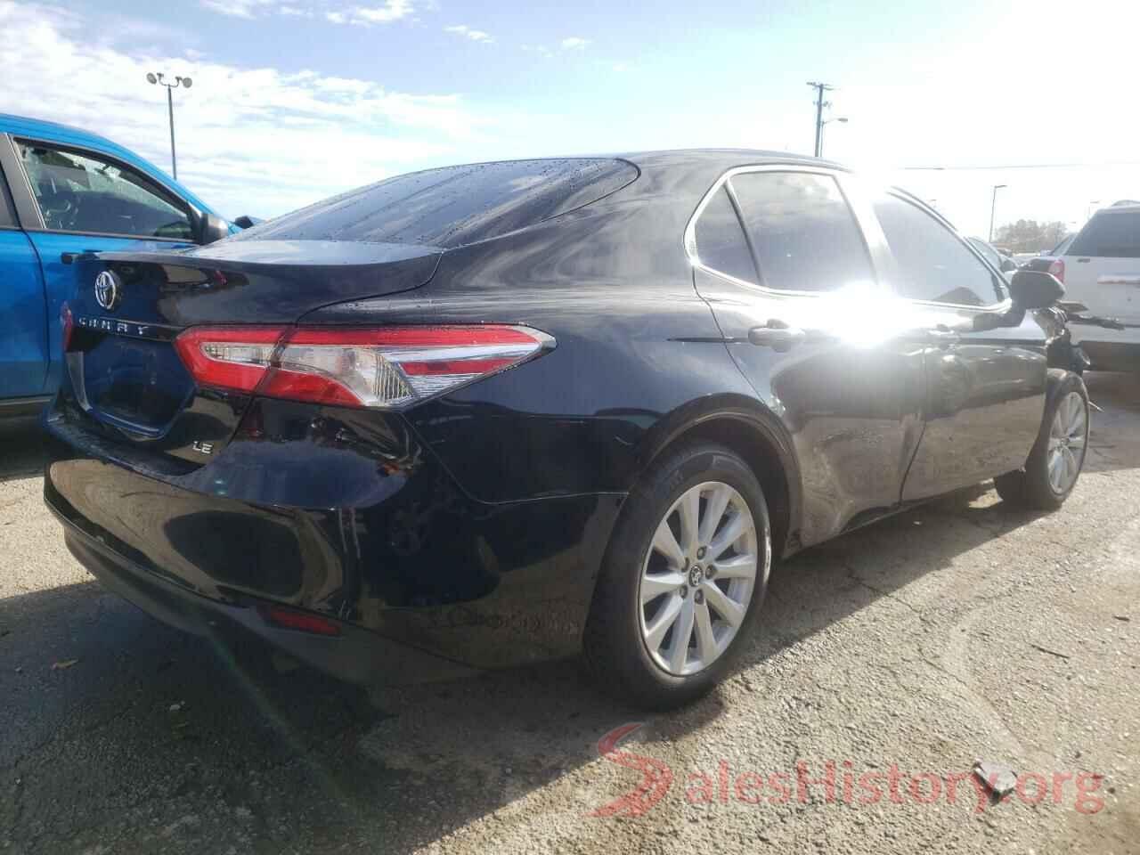 4T1B11HK0JU123661 2018 TOYOTA CAMRY