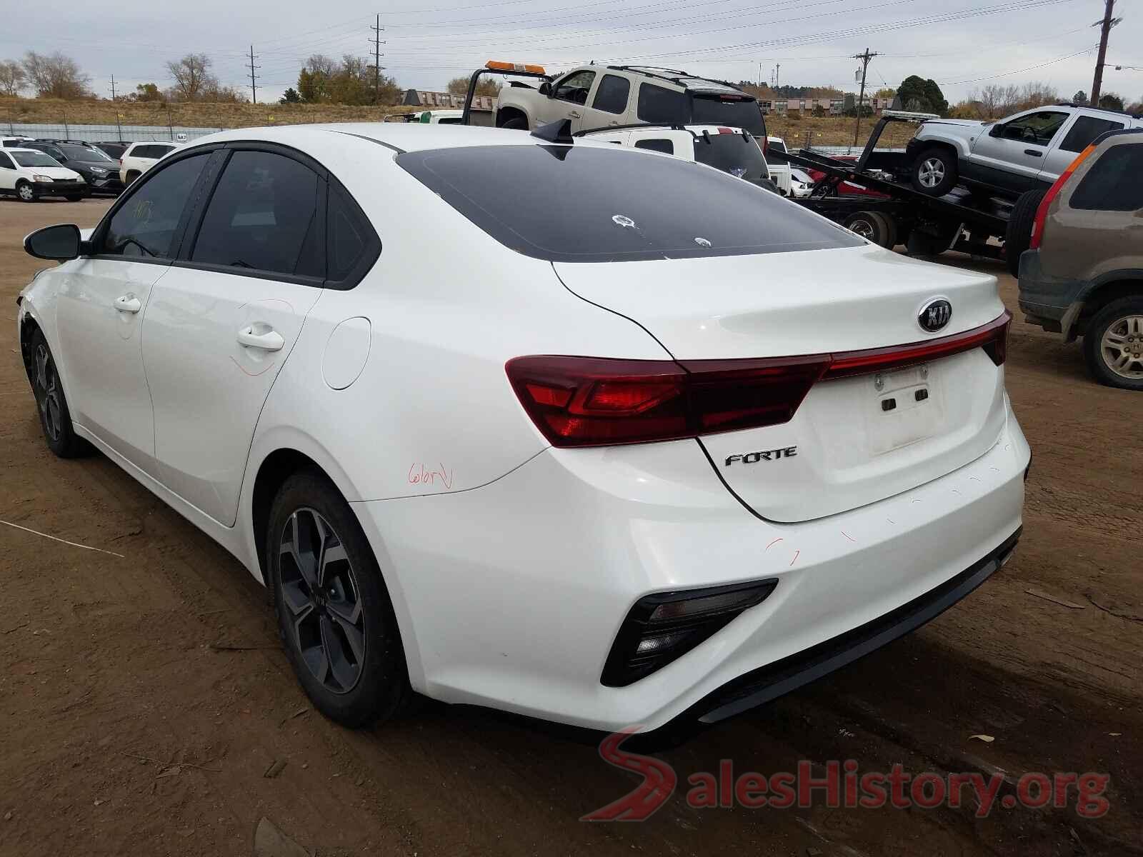 3KPF24AD3KE135867 2019 KIA FORTE