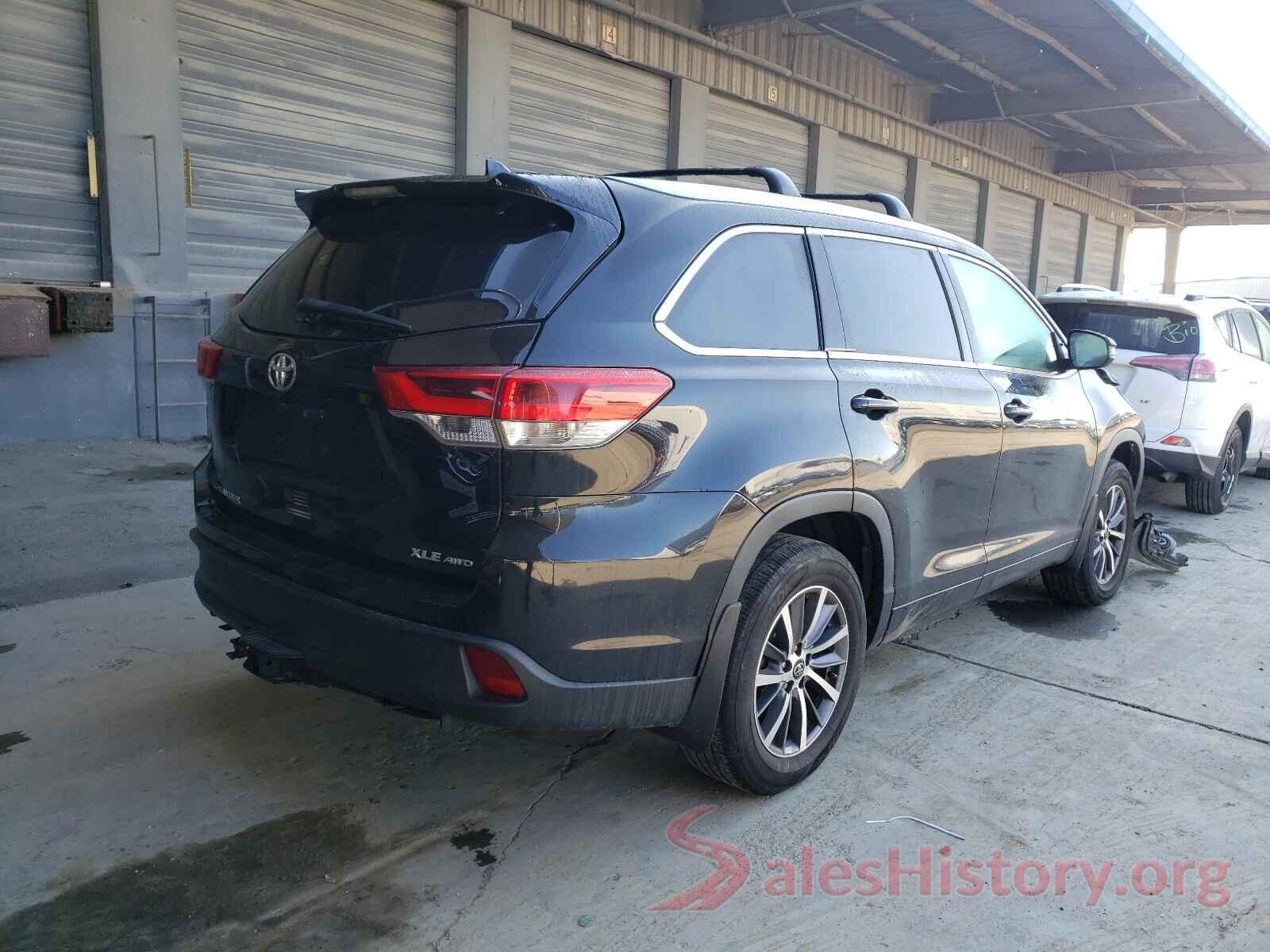 5TDJZRFH9HS512120 2017 TOYOTA HIGHLANDER