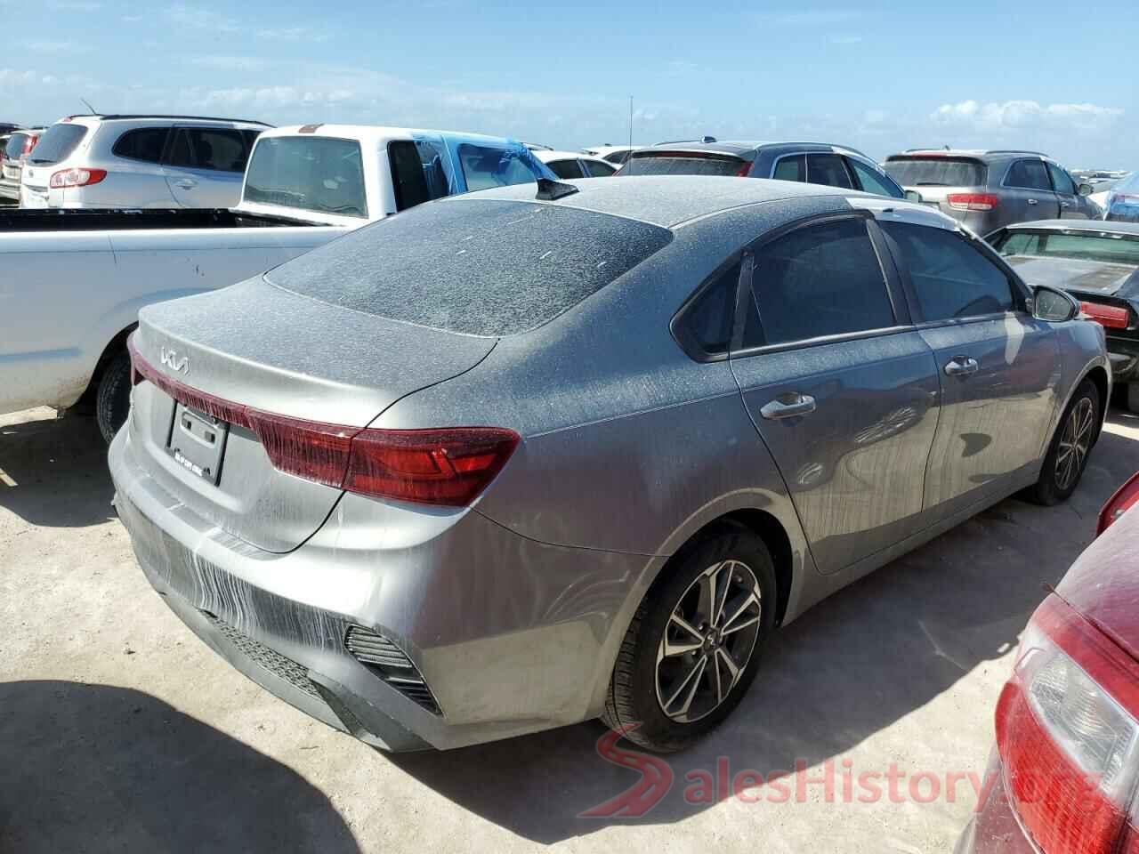 3KPF24AD9NE456848 2022 KIA FORTE