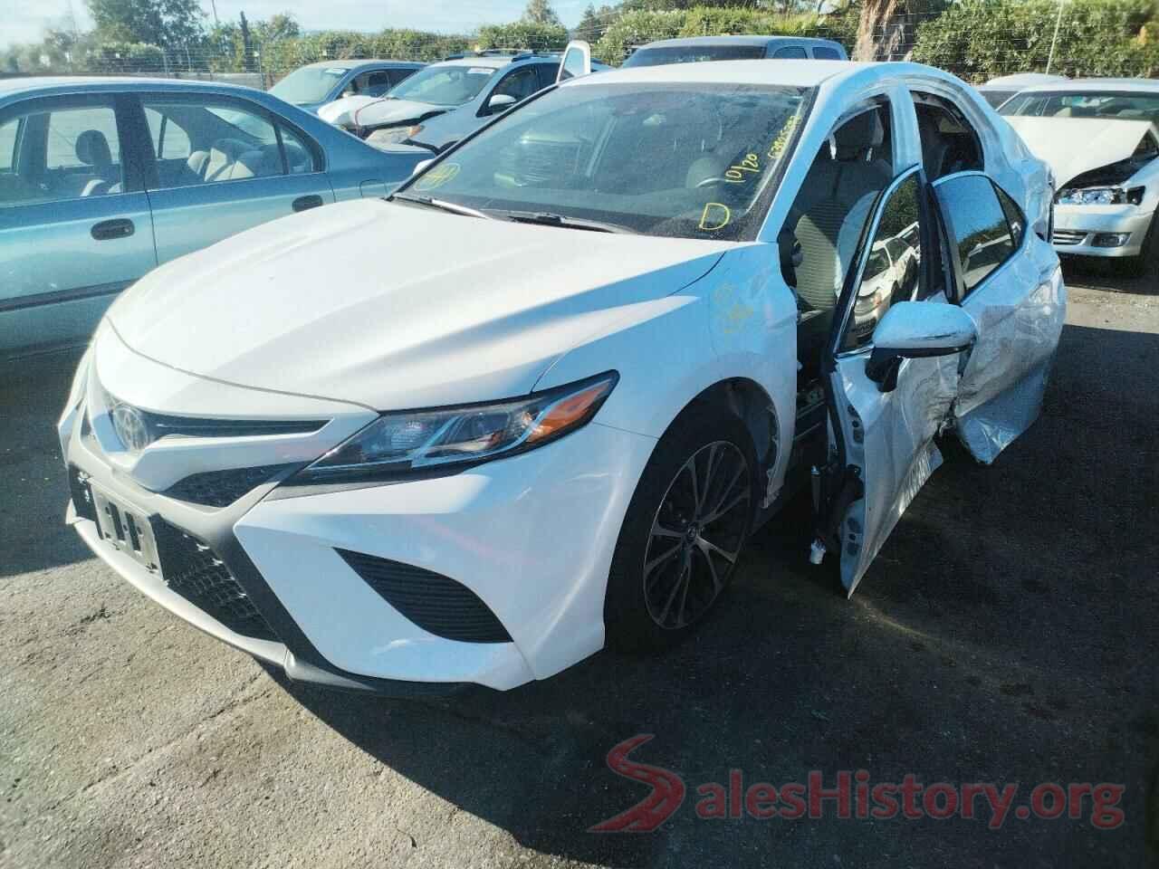 4T1B11HK7KU770852 2019 TOYOTA CAMRY