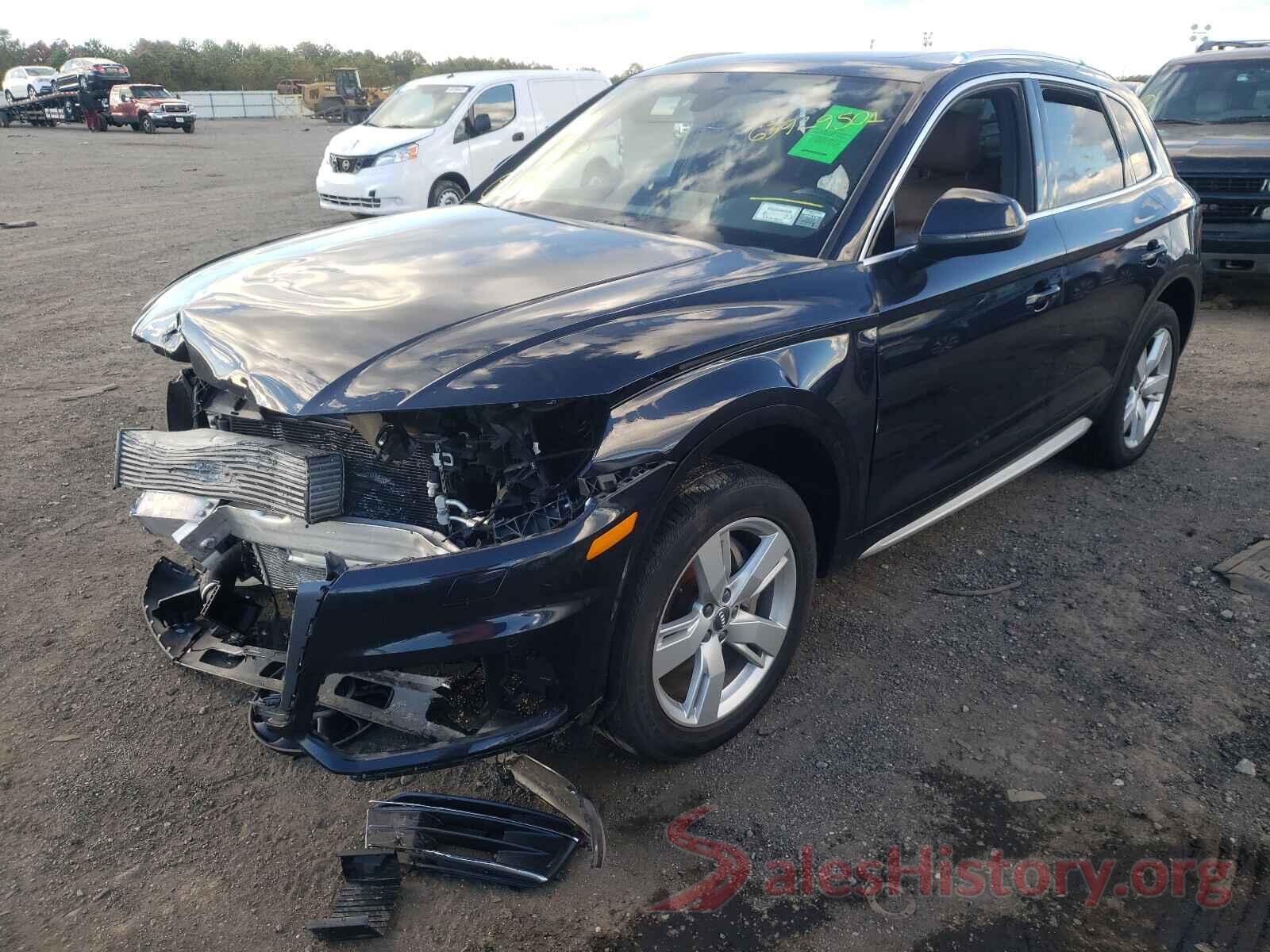 WA1BNAFY8J2129245 2018 AUDI Q5