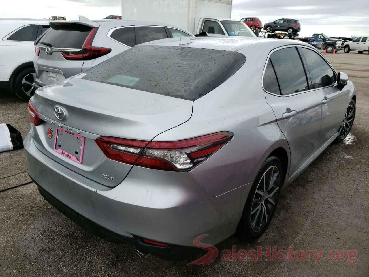 4T1F11AK5MU512070 2021 TOYOTA CAMRY